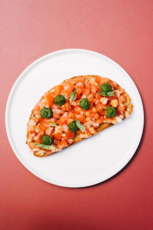 ro-stbrot-tomateguter-heinrich-pesto-c-pertramer.jpg ro-stbrot-tomateguter-heinrich-pesto-c-pertramer.jpg