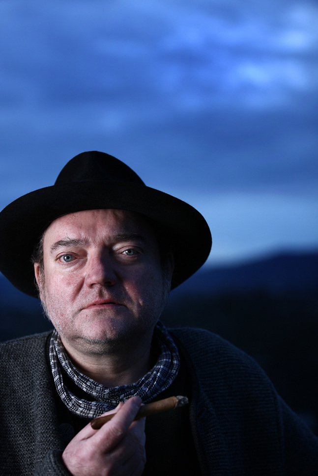 mstu0039.jpg mstu0039.jpg