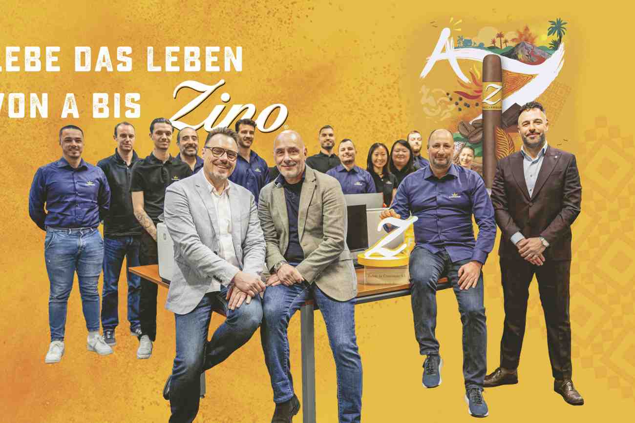 V.r.n.l.: David Roux (Oettinger Davidoff), Laurent Payot, Alexis Aazam Zanganeh, Enrico Gunde sowie das Team von Cigarpassion – La Couronne S.A.