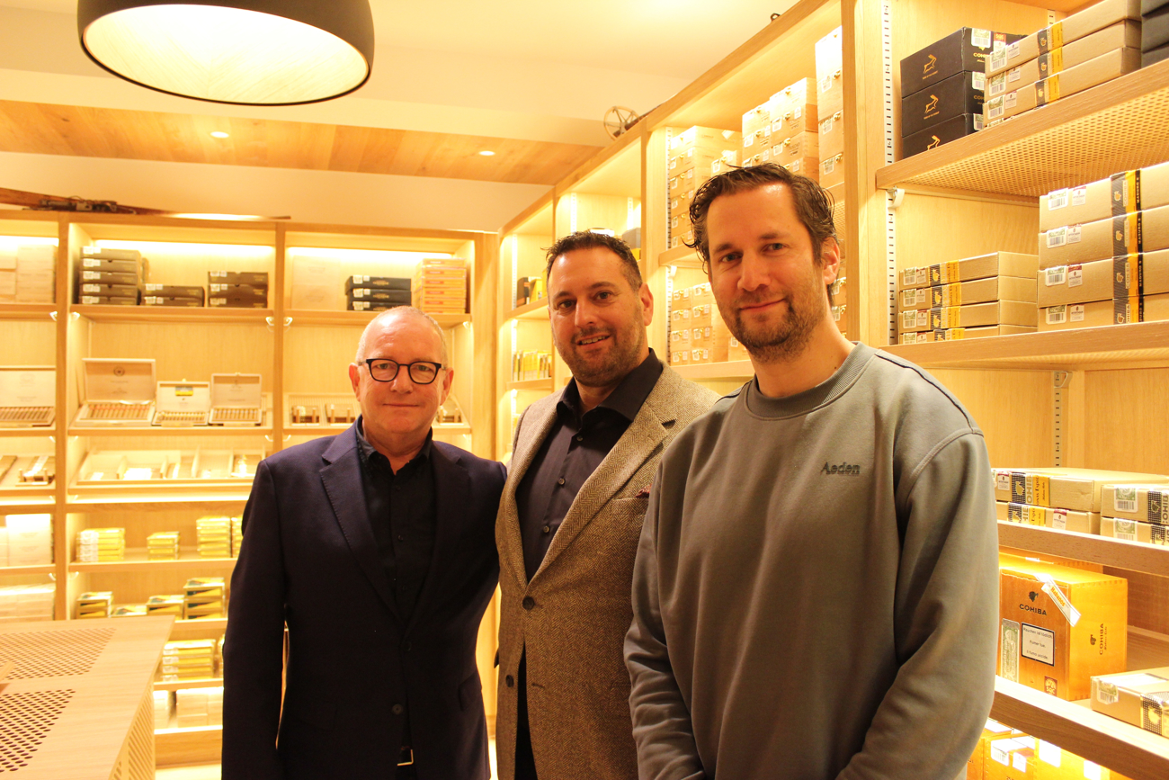 21_lcdh_s.jpeg 21_lcdh_s.jpeg