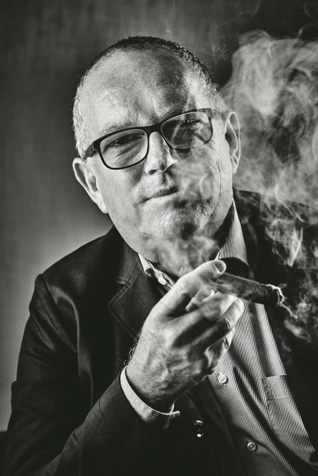 20200827cigarportraitintertabak_32.jpg